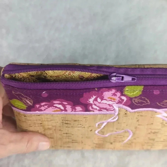 Horse Themed Change Purse Or Makeup Bag. For Kitty Rescue! NWOT - Picture 7 of 8